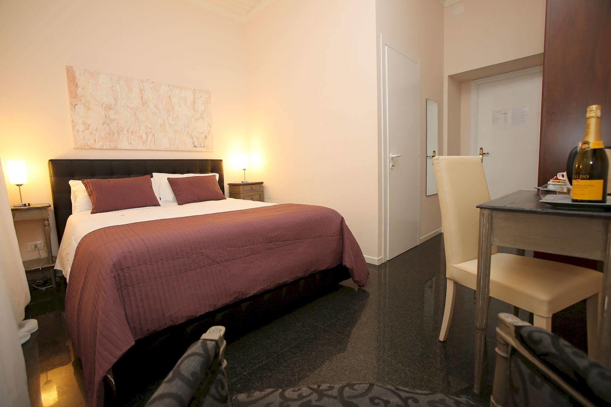 Amica Roma Guest House Exterior photo