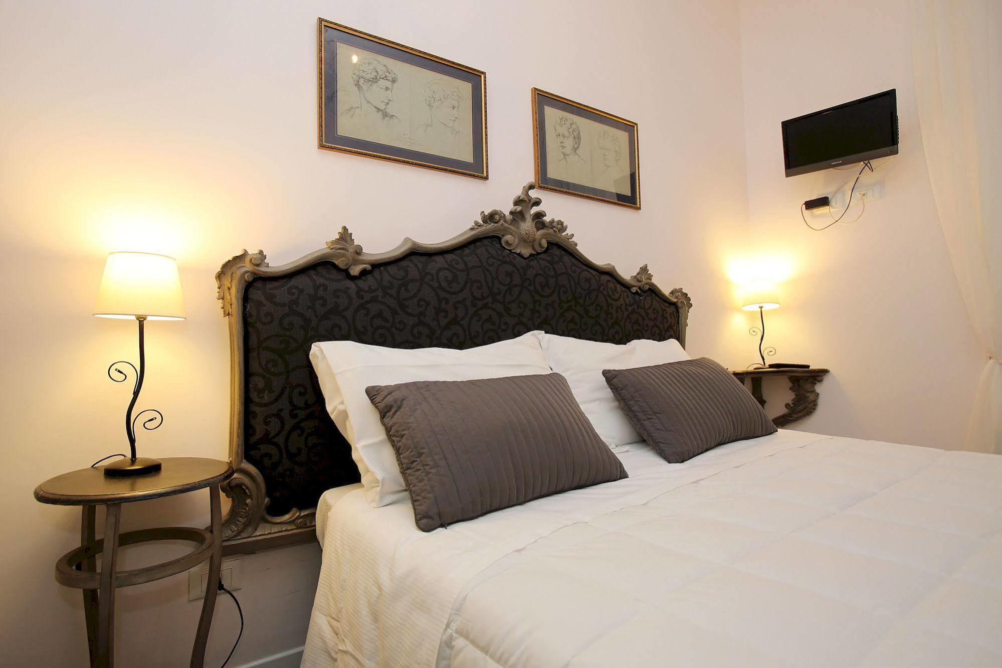 Amica Roma Guest House Exterior photo